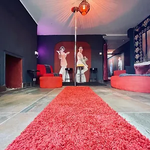 Seafront Party For Hens, Stags & Groups Appartement