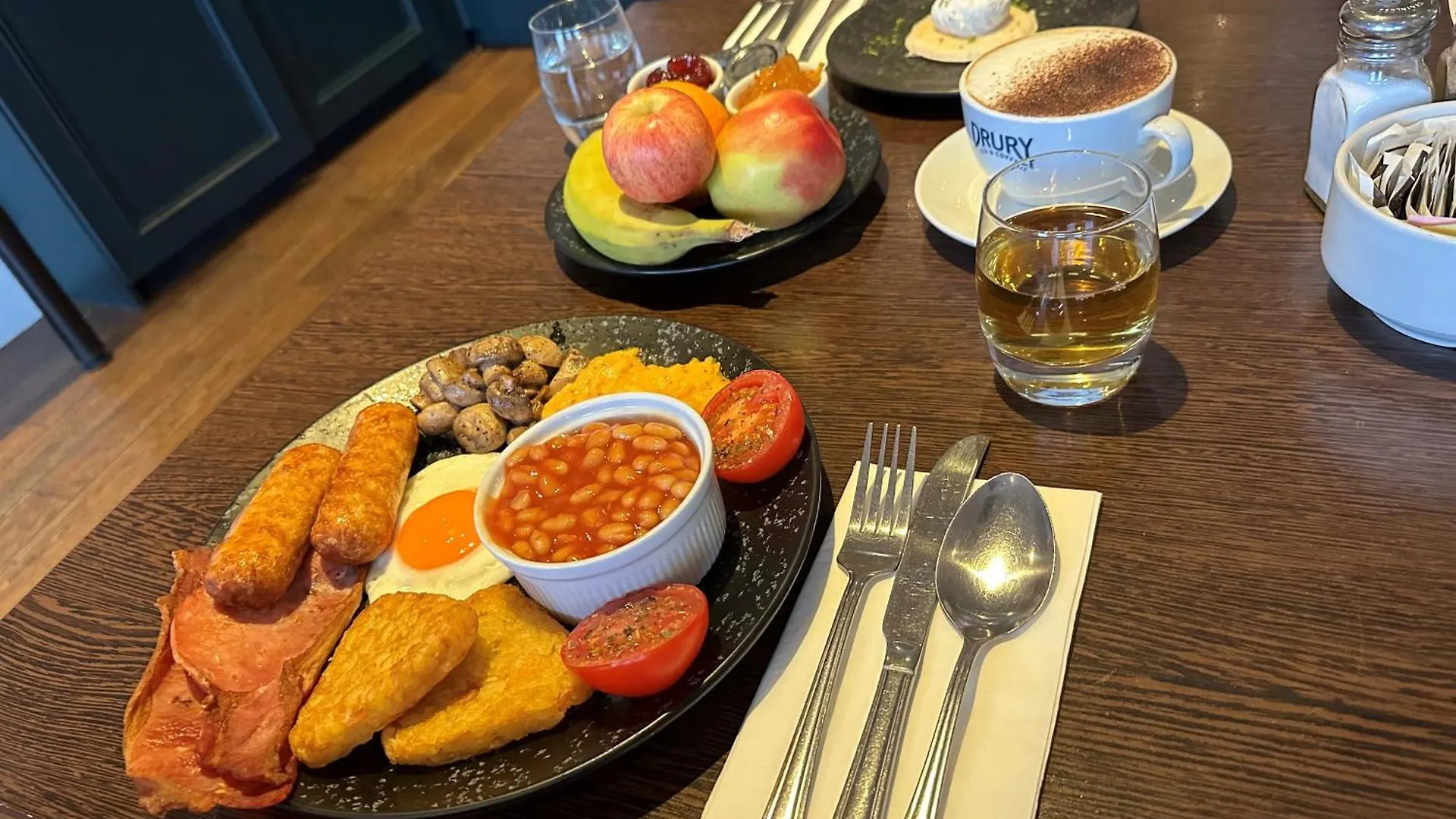 Queens Hotel & Spa Brighton 3*,