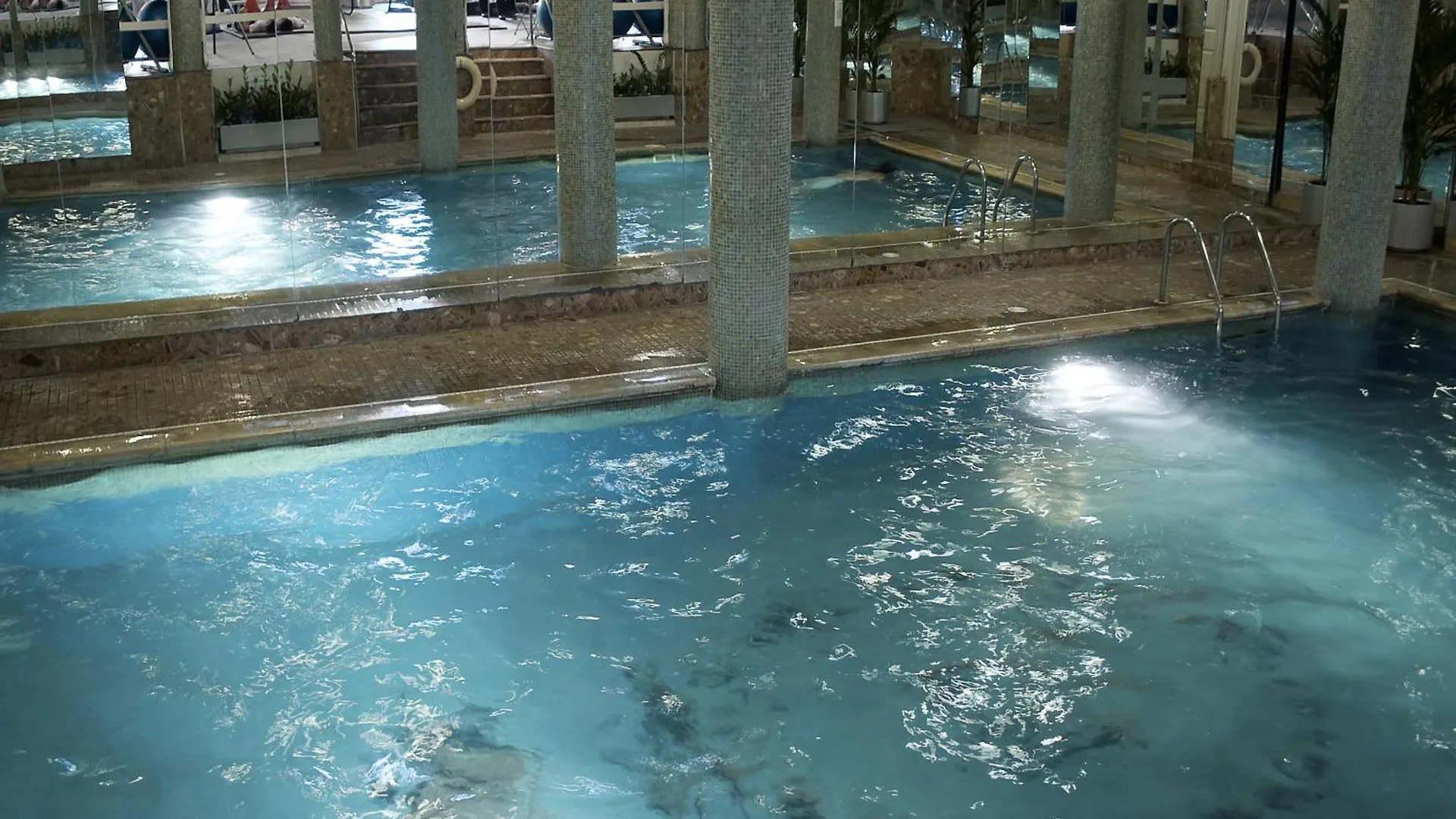 Queens Hotel & Spa Brighton 3*,  Reino Unido